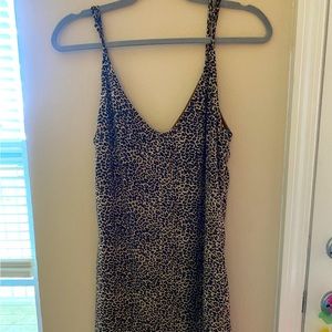 Lela Sky Slim Silk size small